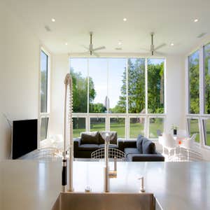 ITASCA MODERN RESIDENCE