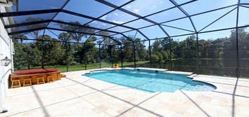 Indoor Swimming Pool Cleaning