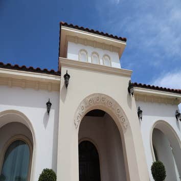 Casa Cordova LLC