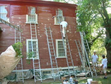 Painted one of the oldest houses in Kingston, MA. This project shows the extensive work that was done to this house from beginning to completion