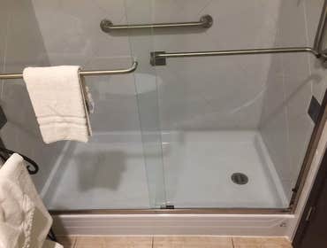 Best Western Plus - Sutter House Tub to shower conversion with design upgrades.
-Remove existing tub, surround, and hardware.
-Install Seamless Wall