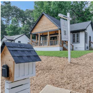 Magnificent new home built on the original 1950's style footprint