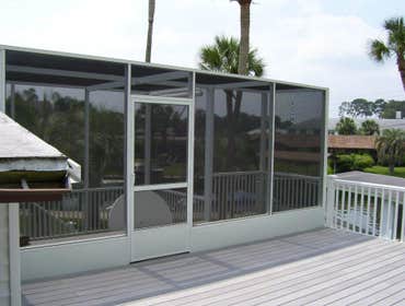 Screen cages