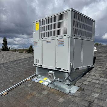 Completed rooftop packaged heat-pump installation in Orangevale, CA.