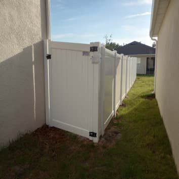 Amazing Fence LLC