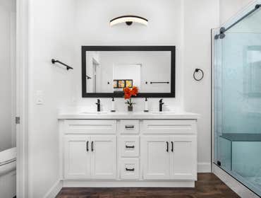 Bathroom remodeling in Laguna Niguel