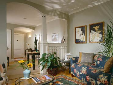 Living Room & Entry