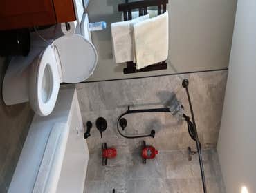 Tom's Bathroom