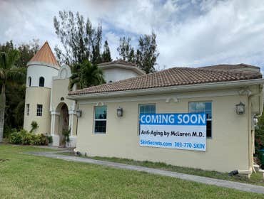 Skin Secrets/Dr. Greta McLaren commercial office remodel