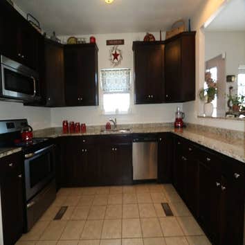 828 Townsend Court