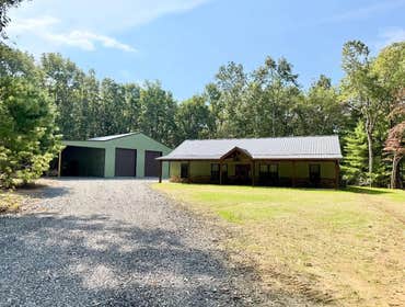 Photos by Stecoah Homes #1