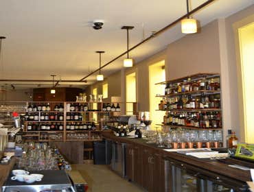 Zula Restaurant & Wine Bar