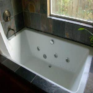 Jacuzzi Tub
