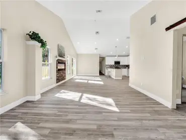 34140 Park Ln Leesburg