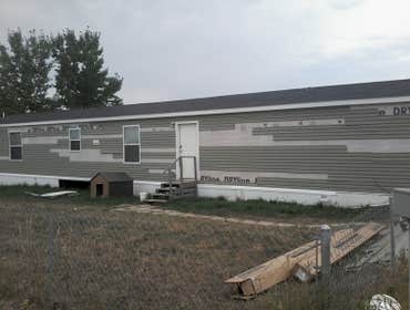vinyl siding repair