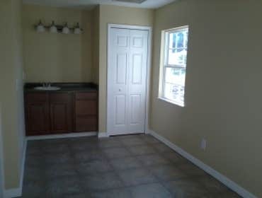 Wallace Shop/Guest Room Project This is a beautiful building that we built for a customer that wanted a shop/ guest room that looked like a smaller ver