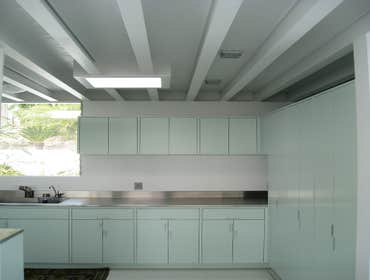 Neil Johnson Steel House 3 bedroom, 3 bathroom, pool, carport