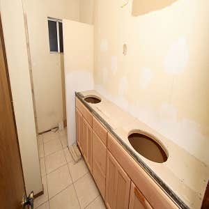 Oaks Bathroom Remodeling