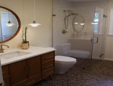 Best bathroom remodel in Point of Rocks, MD