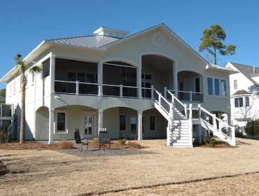 Hayhurst Home in St. James Plantation