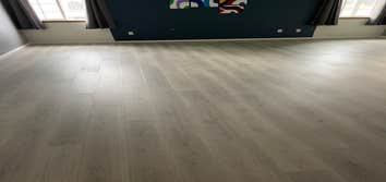 Yl Flooring LLC