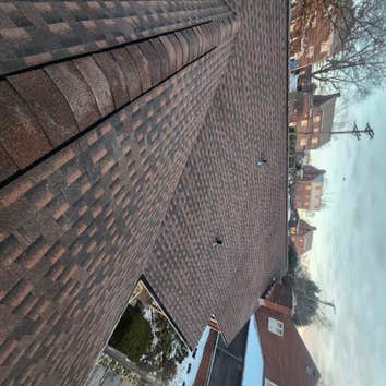 Marroc Roofing LLC