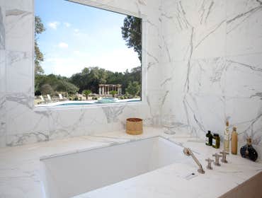 Tub Makeover with Spa Tub