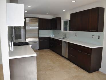Kitchen Remodeling in Los Angeles Again, this is part of a bigger complete remodeling project. Old house in Encino completely remodeled. Pictures here 