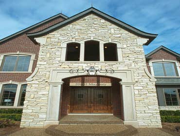 The Ellsworth - Meadowbrook Series