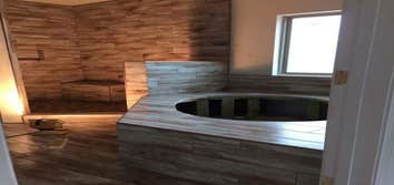 Wood looking plank tile