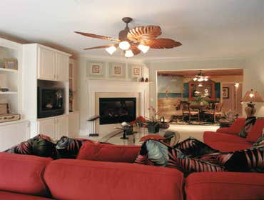 Family room(Bose Const)