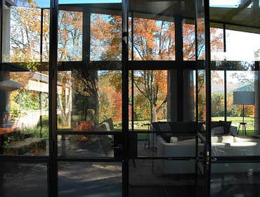 MID-CENTURY MODERN