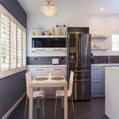 Jhonathan-Glendale Kitchen
