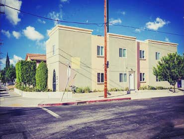 lake balboa building