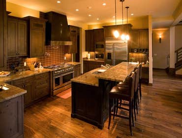 2 Creek Lane, Mammoth Lakes