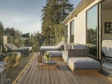 Commercial and Hospitality Projects