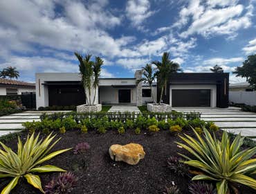 Full interior and exterior house in Fort Lauderdale