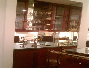 Custom Wet-Bar & Glazing - Palm Beach, Florida