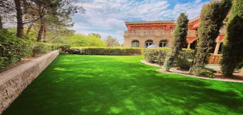 Simply Turf LLC