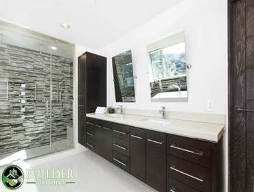 Photos by The Builder Brothers #1