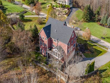 6 Cortland Ln - West Newbury