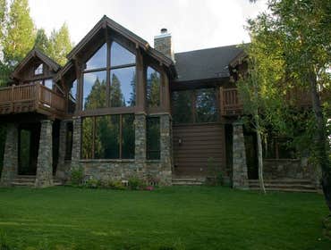 2 Creek Lane, Mammoth Lakes