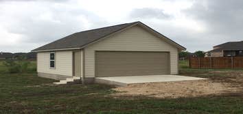 Photos by Esteban's Concrete