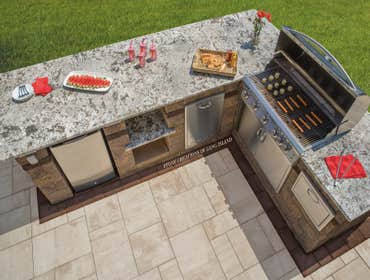 Outdoor Kitchens