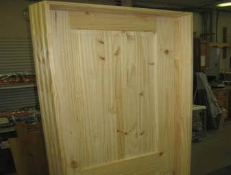 RUSTIC KNOTTY PINE DOORS