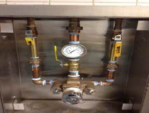 Symmons Thermostatic Valve