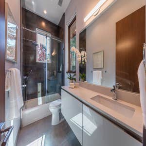 1020 Hermosa House