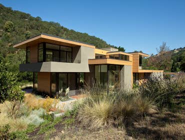 Modern House A California modern house in the SF Bay Area. We collaborated with the architect on the design. The components were all custom build.