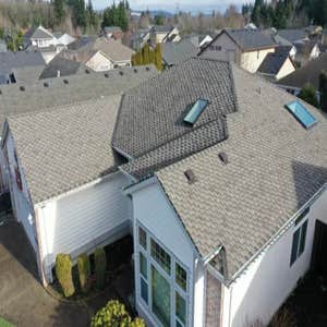 A&M Roofing LLC
