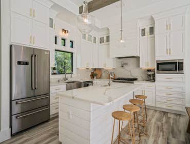 1972 Old Blue Mountain rd.